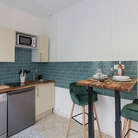 Faubourg National Apartment
