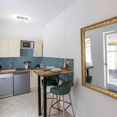 Apartment Faubourg National *